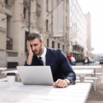 Poker Face Online: How to Outplay Your Opponents Virtually